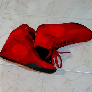 Red Otomix